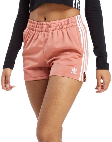 adidas damen shorts längere|Adidas ladies shorts.